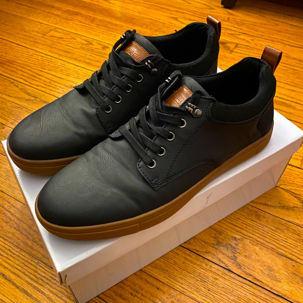 Steve Madden P-Game Black size 11.5